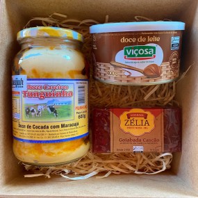 Cesta de Doces Mineiros