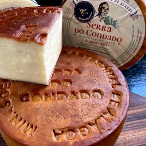 Queijo da Alagoa Tipo Parmesão Defumado Serra do Condado