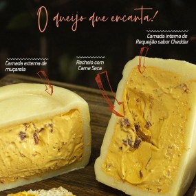 Queijo Trufado Cheddar com Carne Seca - Bom da Fazenda