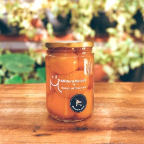 Doce de Pêssego em Calda Mistura Melada 680g