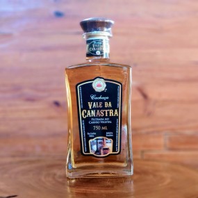 Cachaça Vale da Canastra Especial Pinck