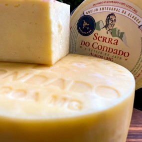 Queijo da Alagoa Tipo Parmesão Serra do Condado Tradicional