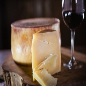 Queijo Tulha - Fazenda Atalaia