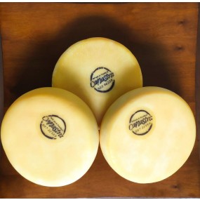 Kit 3 Queijos Canastra de Aprox. 1Kg Cada - com Selo de Indicação de Procedência